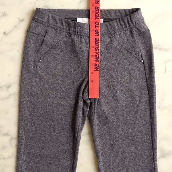 Vintage Express Soft Woven Fabric Stretch Flare Leg Pant. - Picture 3 of 6